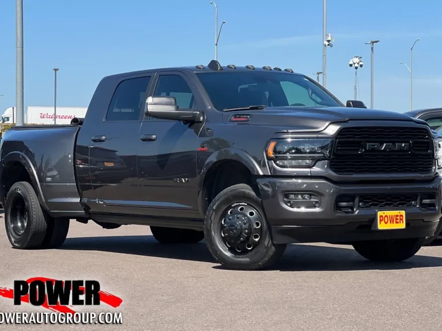 2022 Ram 3500 Limited photo 1