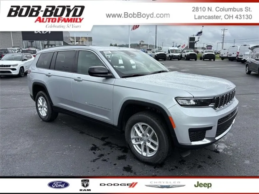 2025 Jeep Grand Cherokee Laredo photo 1