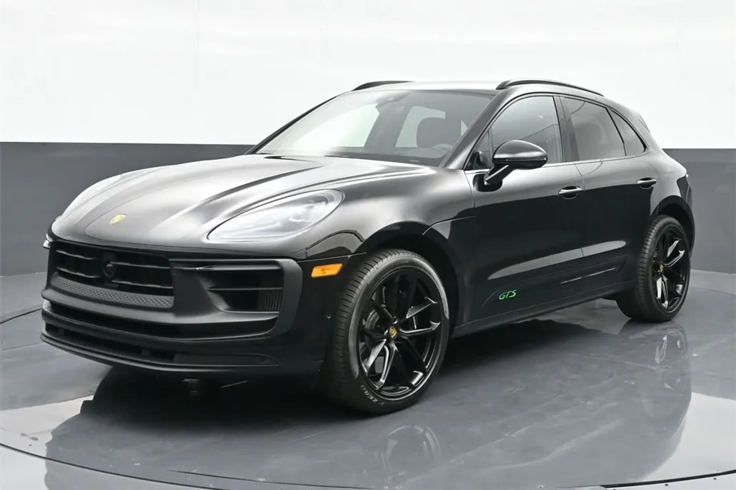 2022 Porsche Macan GTS photo 1