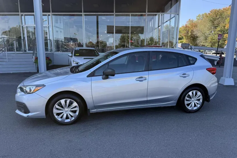 2023 Subaru Impreza Base photo 1