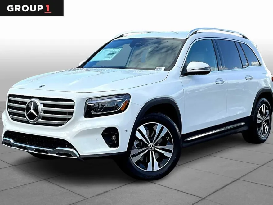 2025 Mercedes Benz GLB 250 photo 1