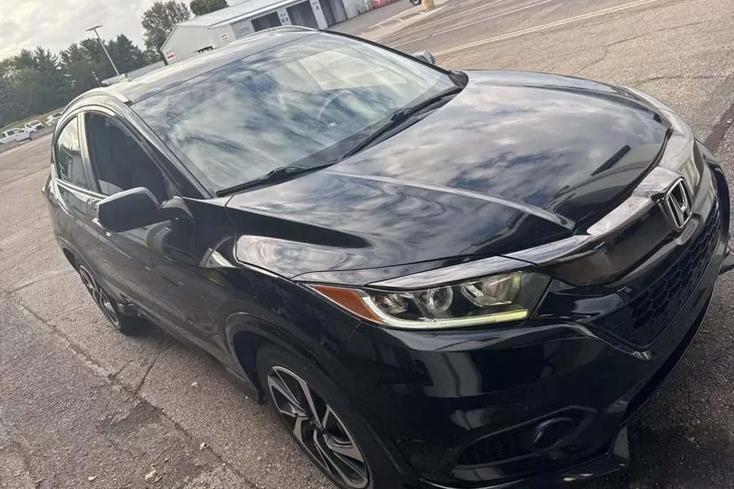 2020 Honda HR-V Sport photo 1