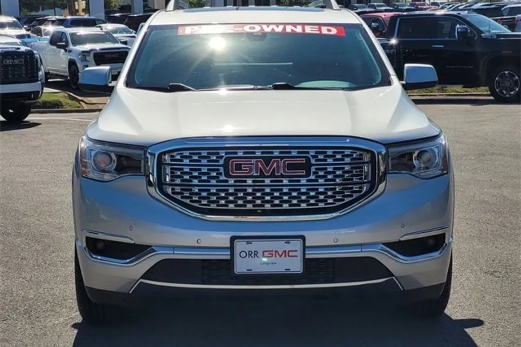 2019 Gmc Acadia Denali photo 1