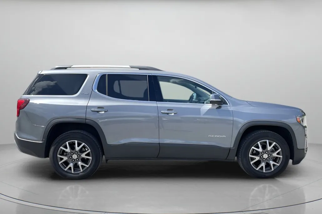 2020 Gmc Acadia SLE photo 1