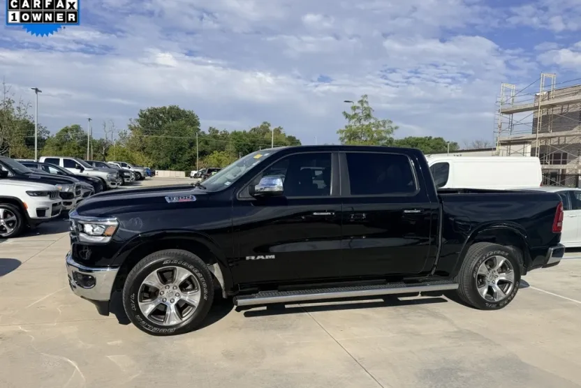 2020 Ram 1500 Laramie photo 1