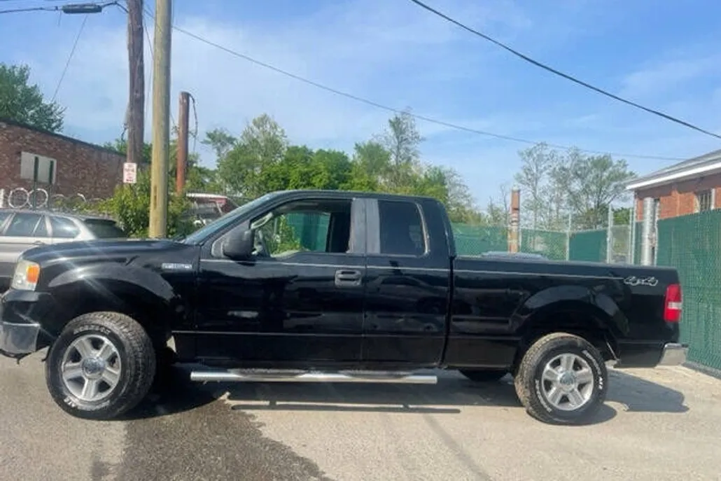 2008 Ford F-150 XLT photo 1