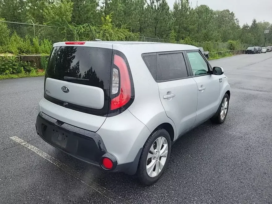 2016 Kia Soul Plus photo 1