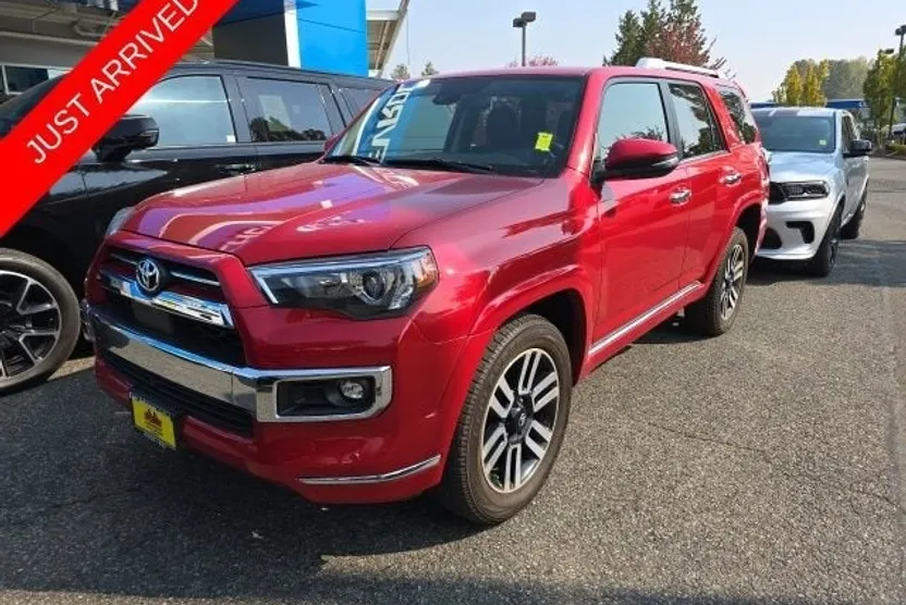 2022 Toyota 4Runner Limited photo 1