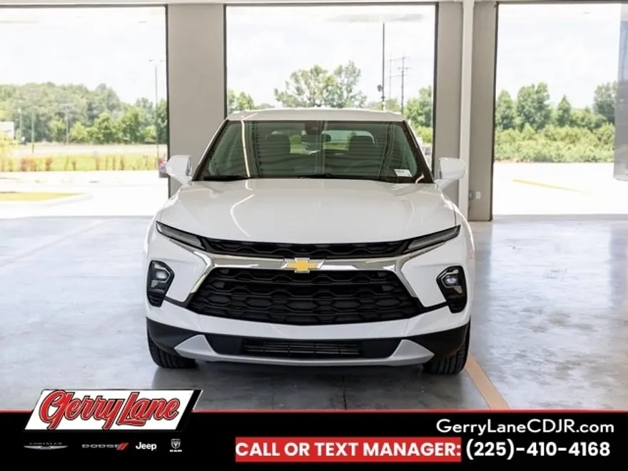 2023 Chevrolet Blazer 2LT photo 1
