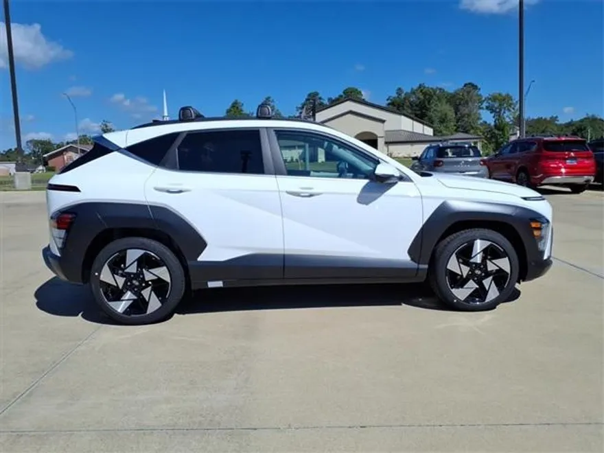 2026 Hyundai Kona Limited photo 1