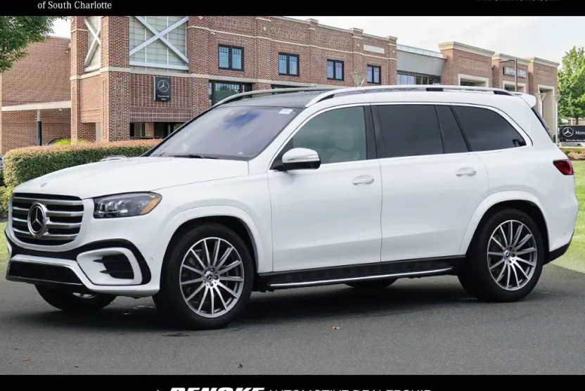 2026 Mercedes Benz GLS 580 4MATIC photo 1