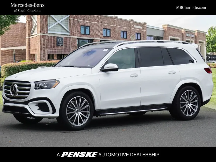 2026 Mercedes Benz GLS 580 4MATIC photo 1