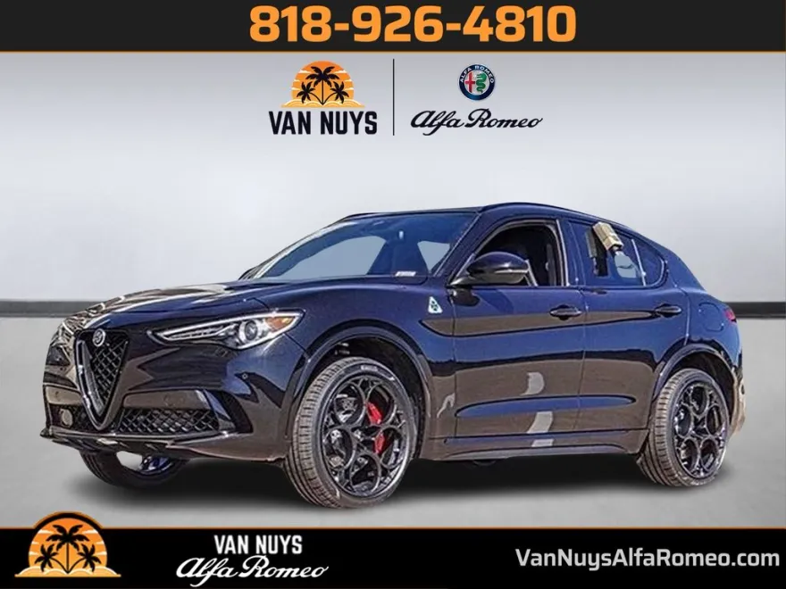 2023 Alfa Romeo Stelvio Quadrifoglio photo 1
