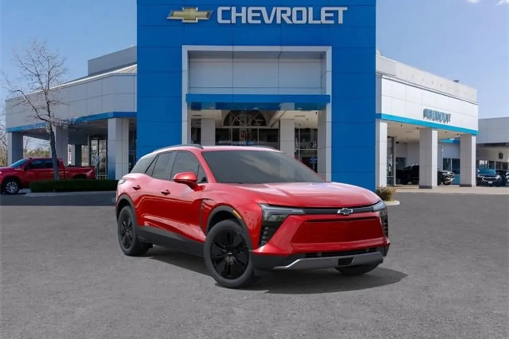 2026 Chevrolet Blazer EV photo 1