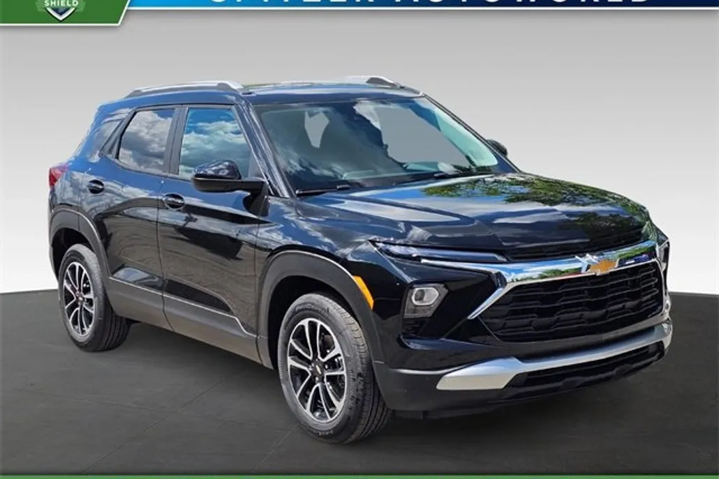 2026 Chevrolet Trailblazer LT photo 1