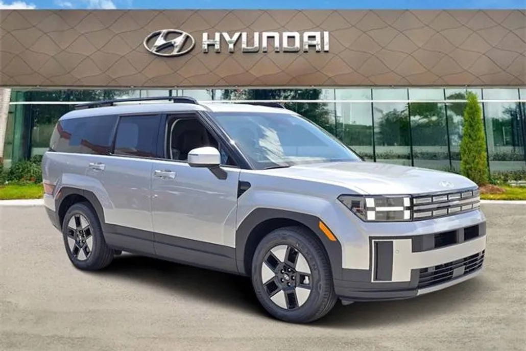 2026 Hyundai Santa Fe SEL photo 1