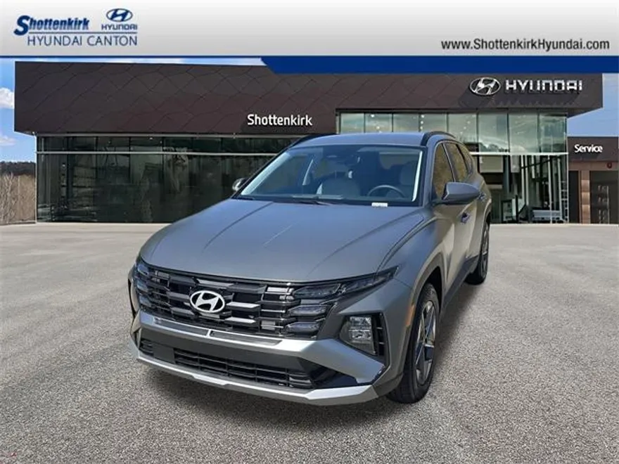 2025 Hyundai Tucson SEL photo 1