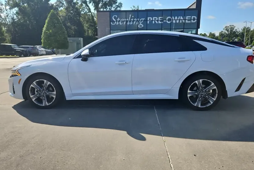 2024 Kia K5 EX photo 1