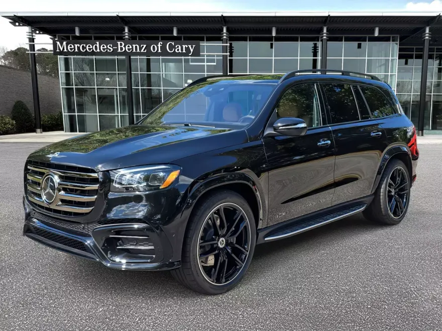 2026 Mercedes Benz GLS 580 4MATIC photo 1