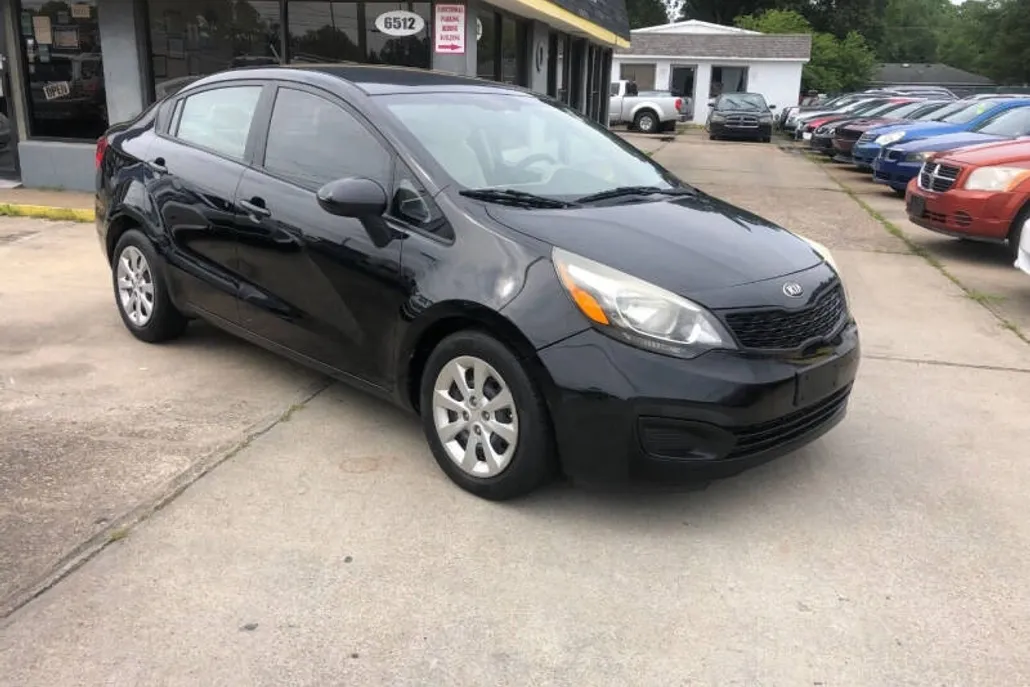 2013 Kia Rio LX photo 1