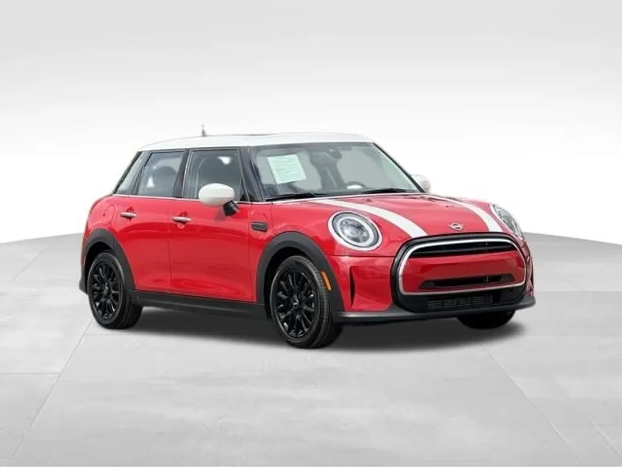 2023 Mini Cooper 4 Door Hardtop Base photo 1