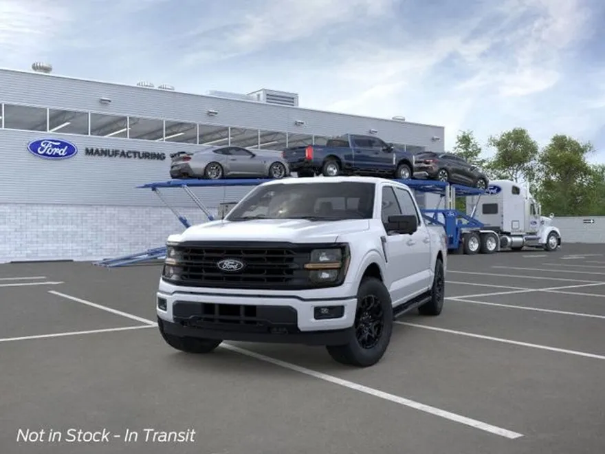2025 Ford F-150 XLT photo 1