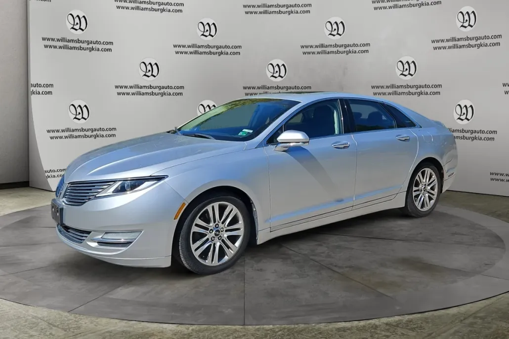 2013 Lincoln MKZ Base photo 1
