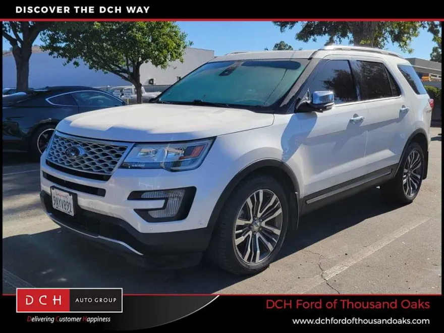 2016 Ford Explorer Platinum photo 1