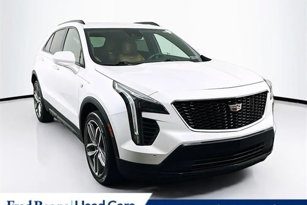 2019 Cadillac XT4 Sport photo 1