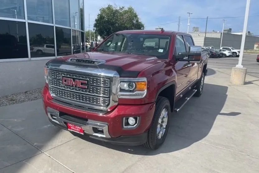 2018 Gmc Sierra 3500 HD Denali photo 1