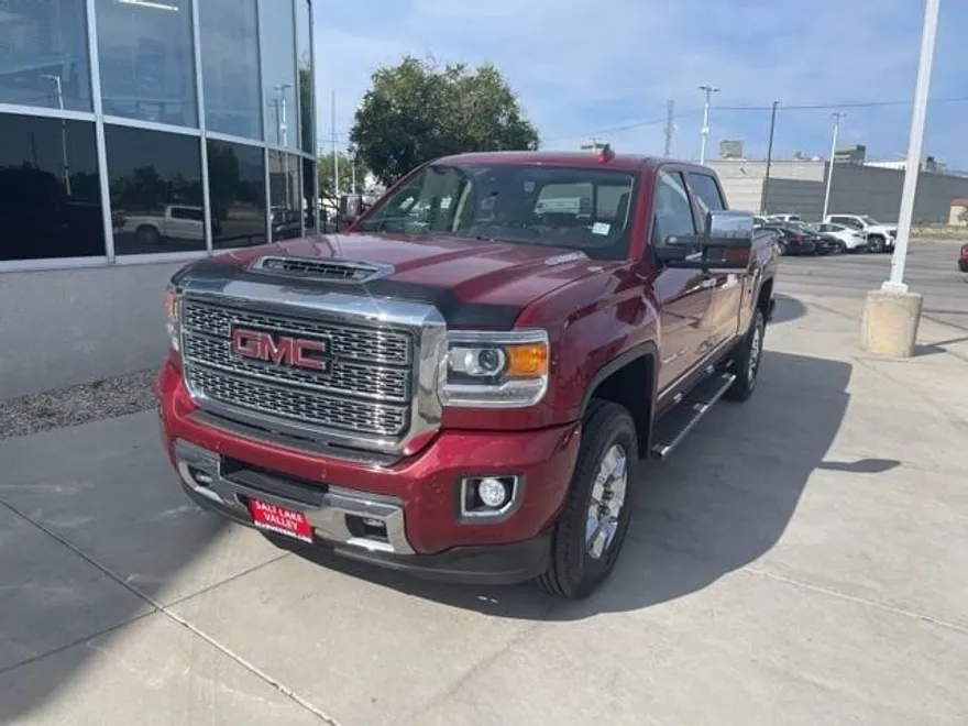 2018 Gmc Sierra 3500 HD Denali photo 1