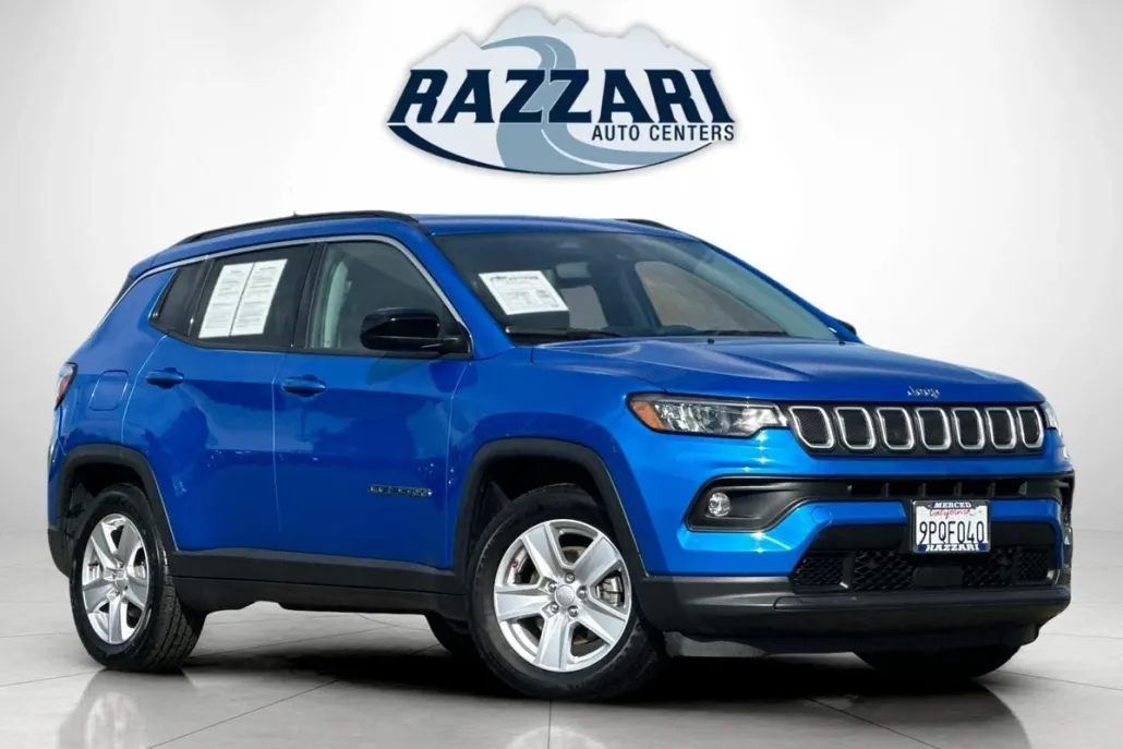 2022 Jeep Compass Latitude photo 1