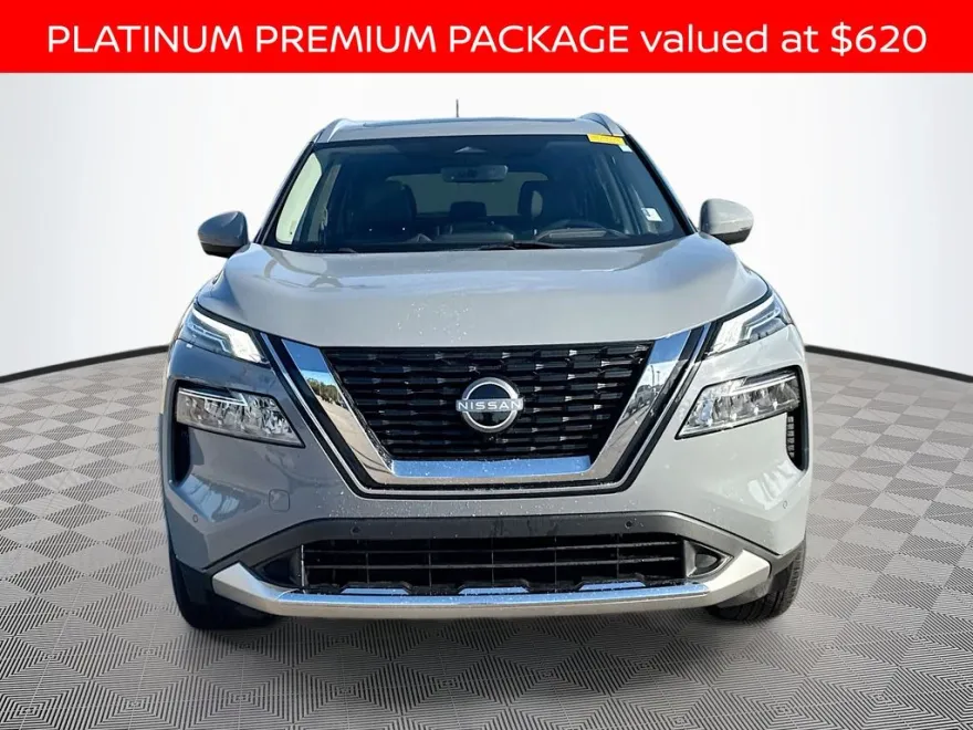 2023 Nissan Rogue Platinum photo 1
