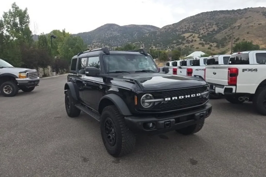2023 Ford Bronco Wildtrak photo 1