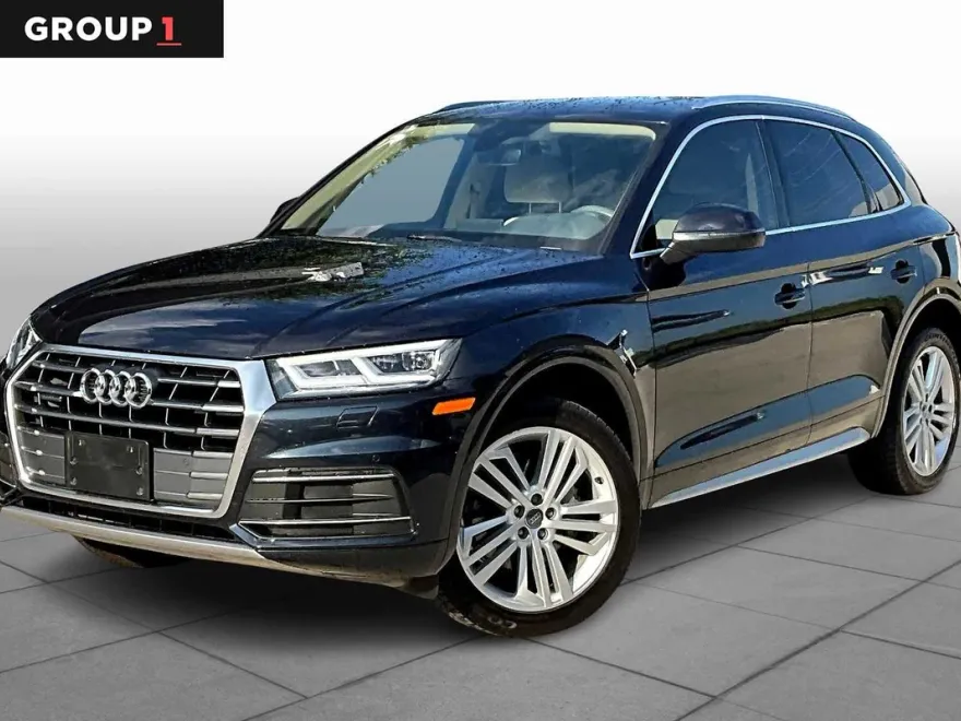 2020 Audi Q5 Premium Plus photo 1
