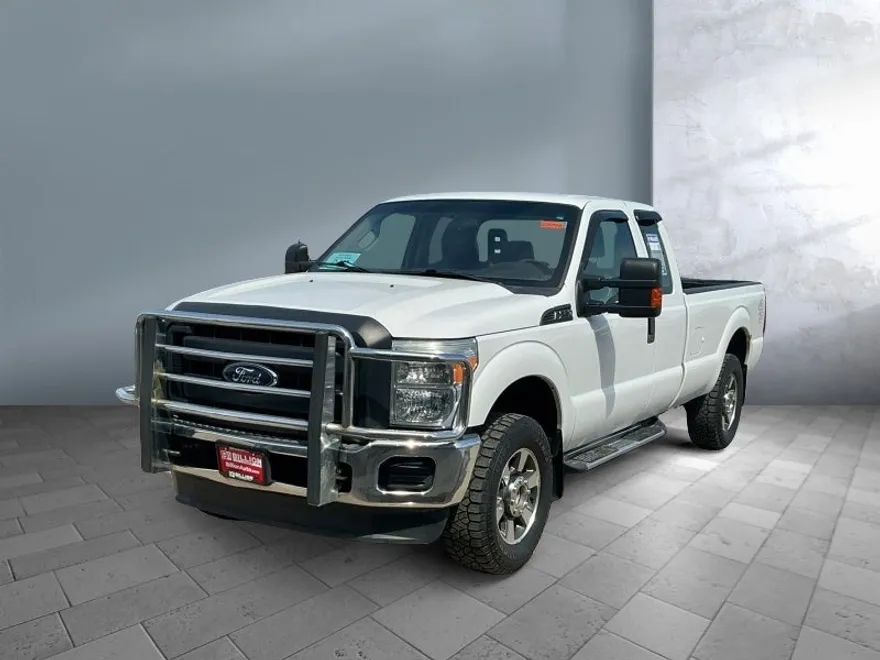 2015 Ford F-250 XLT photo 1