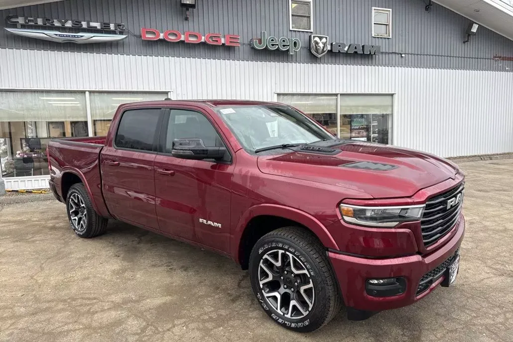 2025 Ram 1500 Laramie photo 1