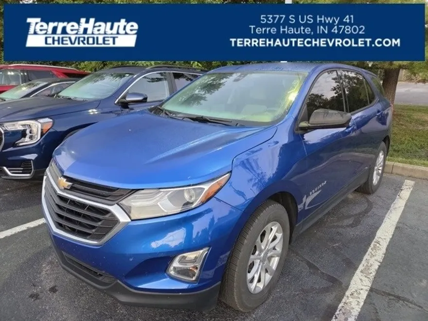 2019 Chevrolet Equinox LS photo 1