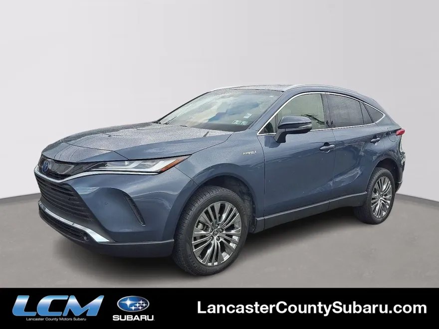 2021 Toyota Venza XLE photo 1