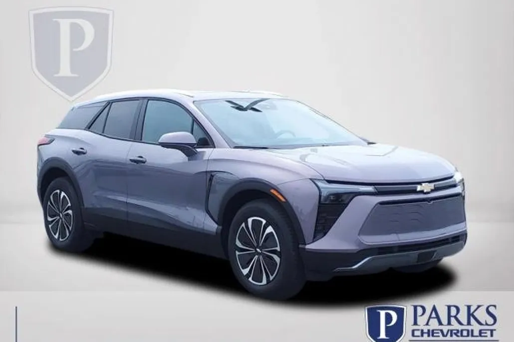 2024 Chevrolet Blazer EV photo 1