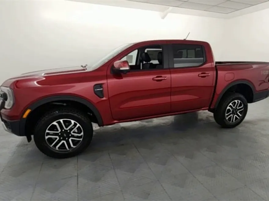 2025 Ford Ranger Lariat photo 1