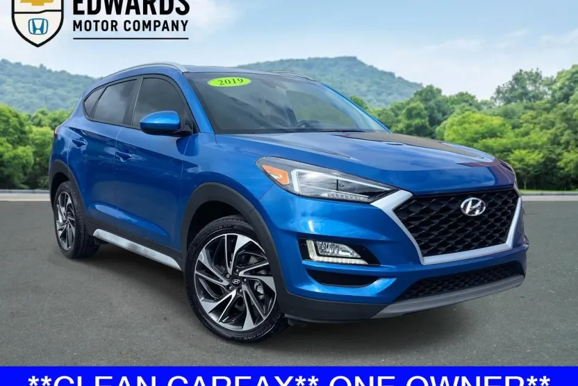 2019 Hyundai Tucson Sport photo 1