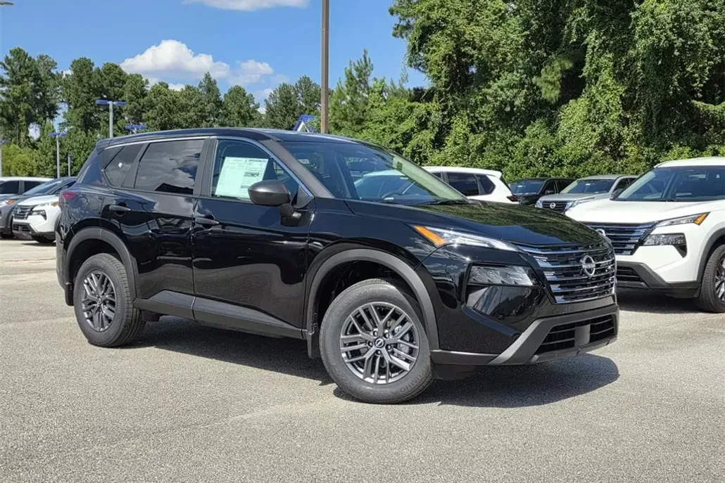 2026 Nissan Rogue S photo 1