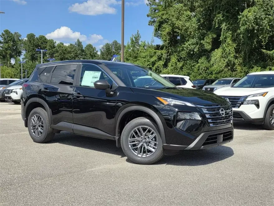 2026 Nissan Rogue S photo 1