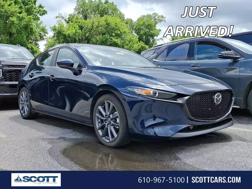 2024 Mazda Mazda3 Hatchback 2.5 s Preferred photo 1
