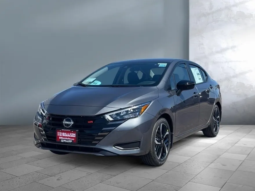 2025 Nissan Versa SR photo 1