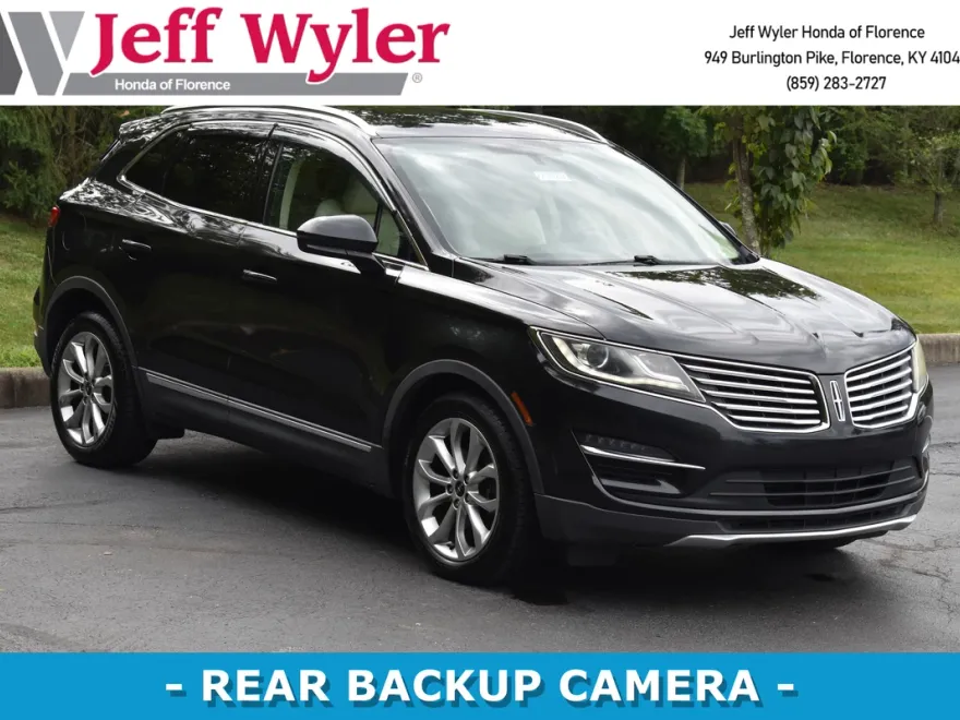 2015 Lincoln MKC Base photo 1