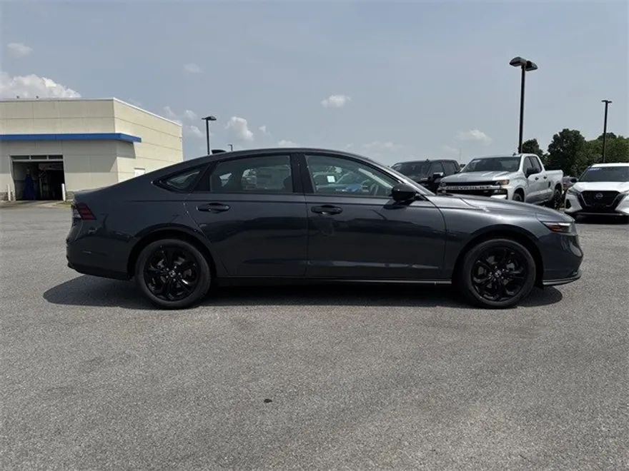 2025 Honda Accord SE photo 1