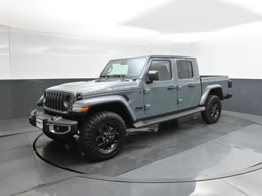 2025 Jeep Gladiator Sport photo 1