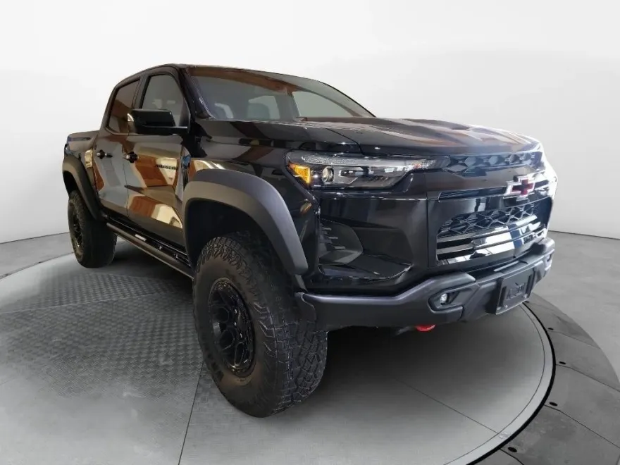 2024 Chevrolet Colorado ZR2 photo 1